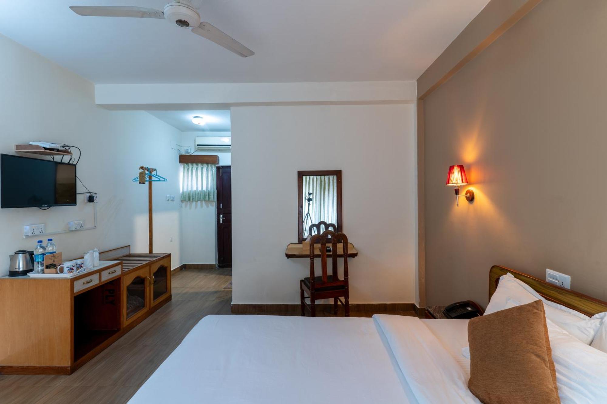 Lake View Resort Pokhara Eksteriør bilde